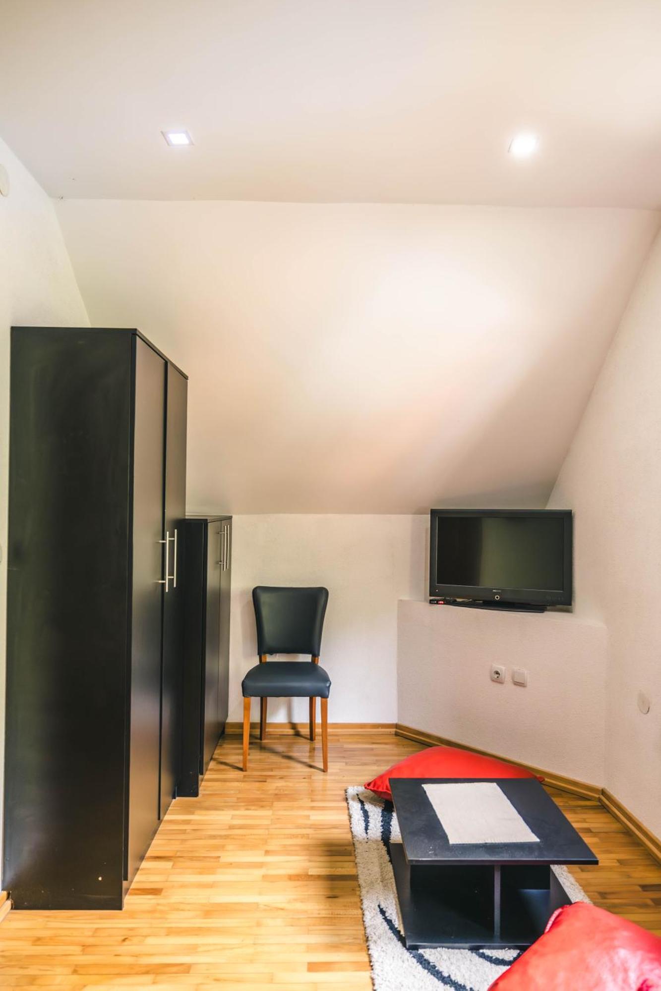 Lodge Zeleni Svet Crni Vrh Exteriér fotografie