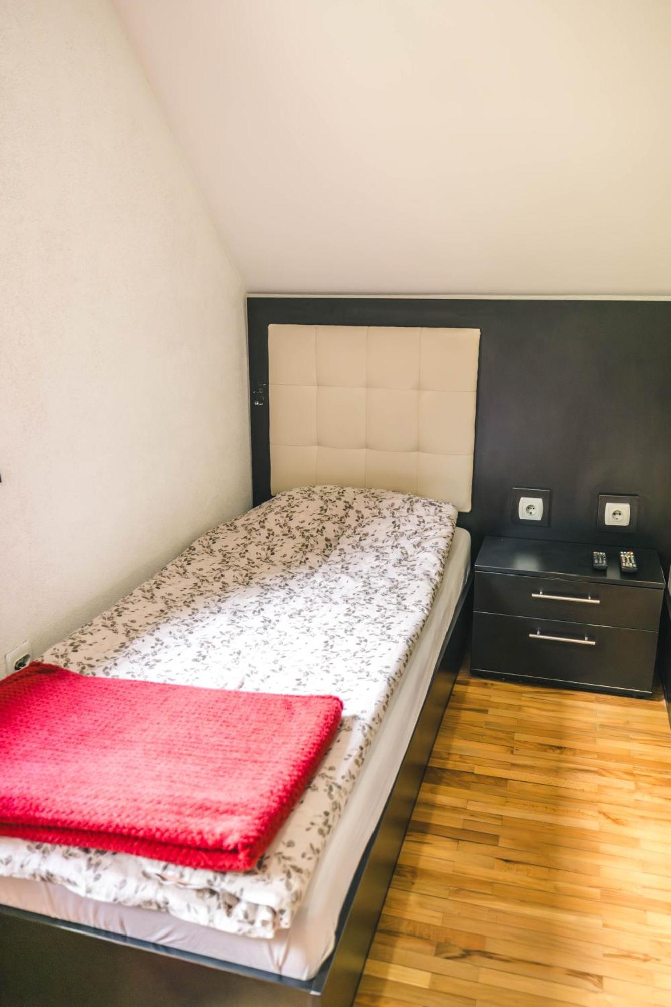Lodge Zeleni Svet Crni Vrh Exteriér fotografie