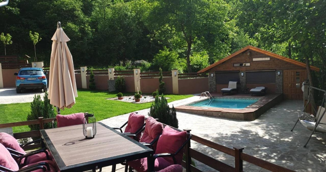 Lodge Zeleni Svet Crni Vrh Exteriér fotografie